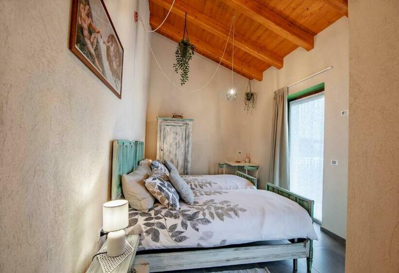 تختخواب و صبحانه La Barca Ant Al Prà