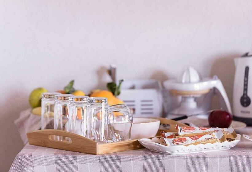 تختخواب و صبحانه La Barca Ant Al Prà