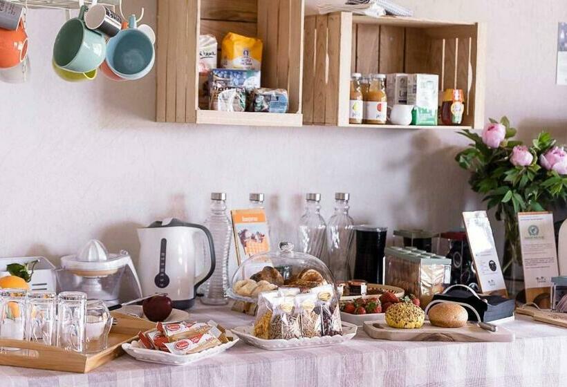 تختخواب و صبحانه La Barca Ant Al Prà