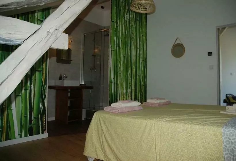 ベッドアンドブレックファースト Les Bulles Perchées De Lartigue