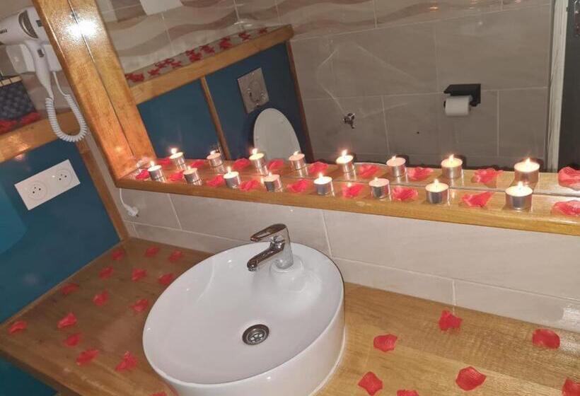 تختخواب و صبحانه Yangou Appart 1