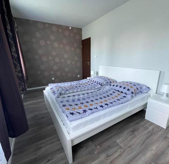 Bed and Breakfast Zöldház Panzió