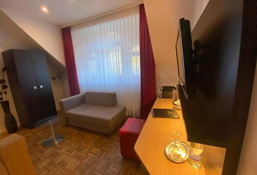 Hotelli Altes Pfarrhaus