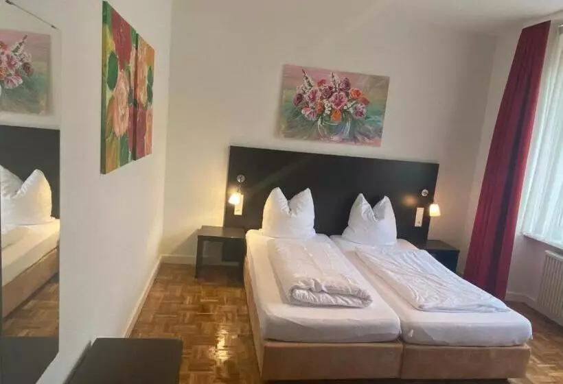 Hotelli Altes Pfarrhaus