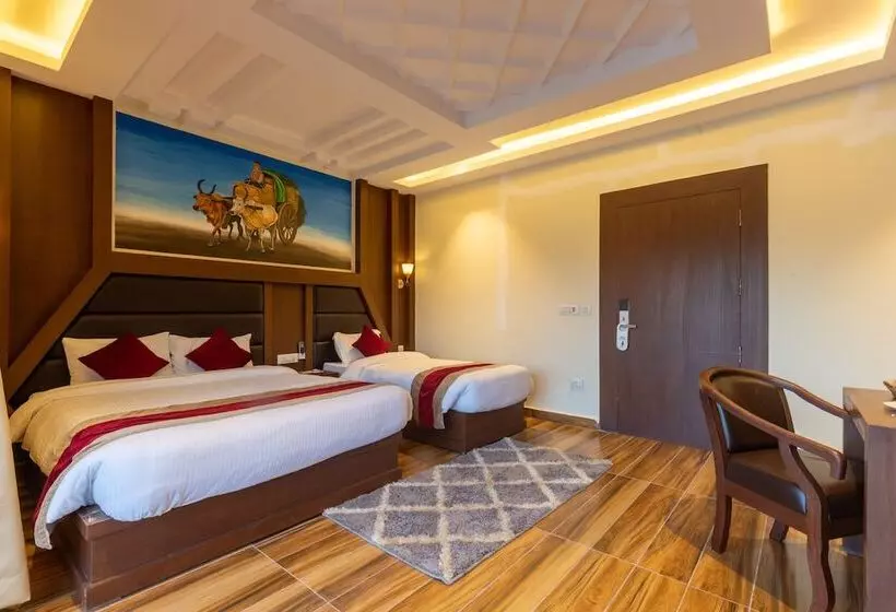 هتل Lumbini Palace Resort