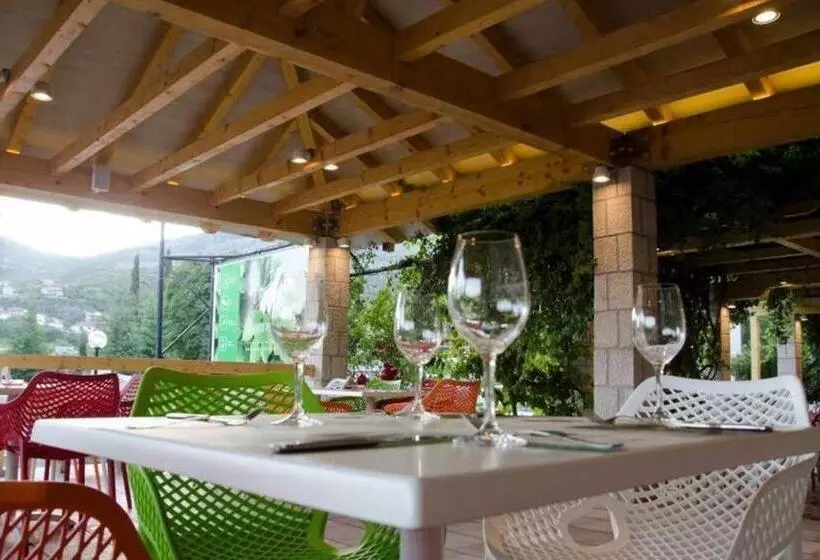 هتل Villa Pergola
