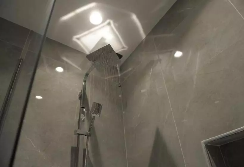 ホテル White Crown