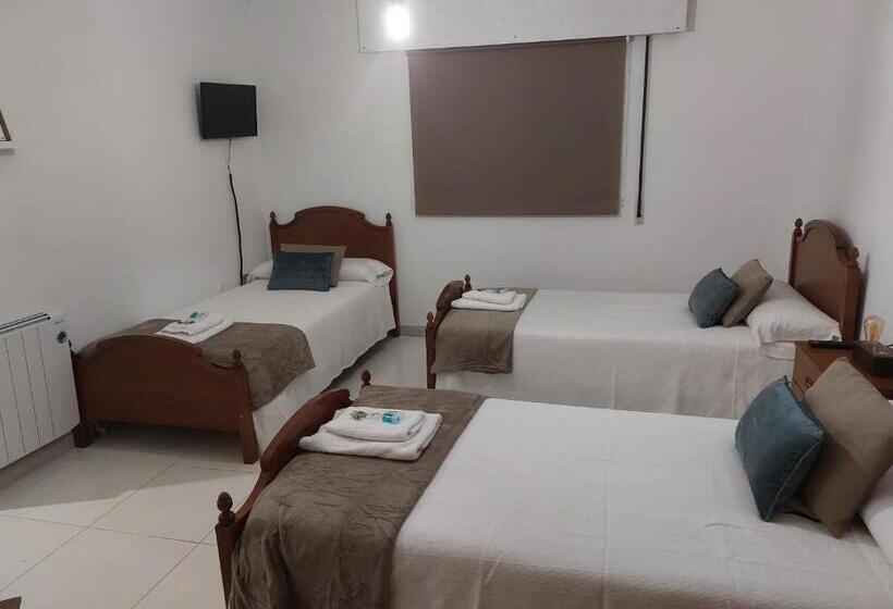 Pensão A Taberna De Gundián