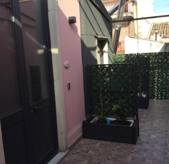 פנסיון B&b Affittacamere Trigona