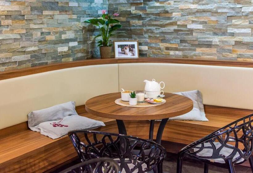 펜션 Penzion Blatnička