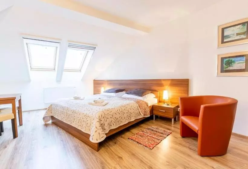 ペンション Penzion Blatnička