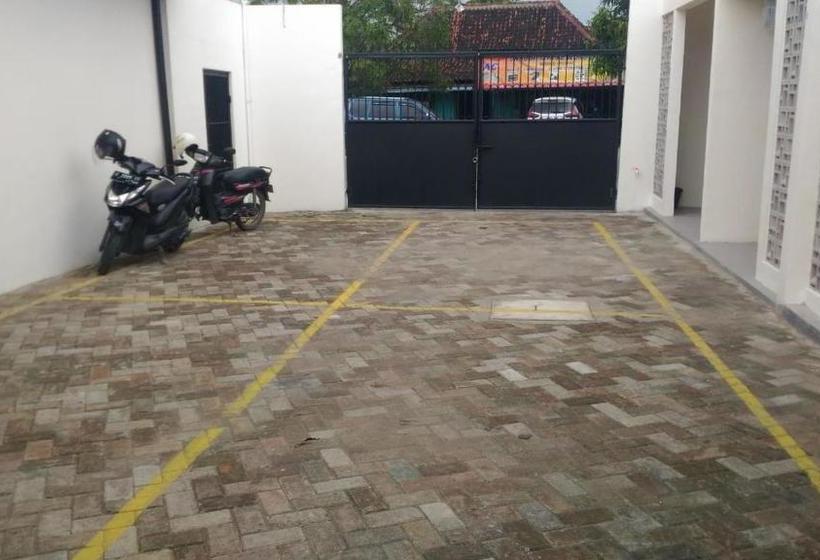 Hotel My Room Cepu Blora Redpartner