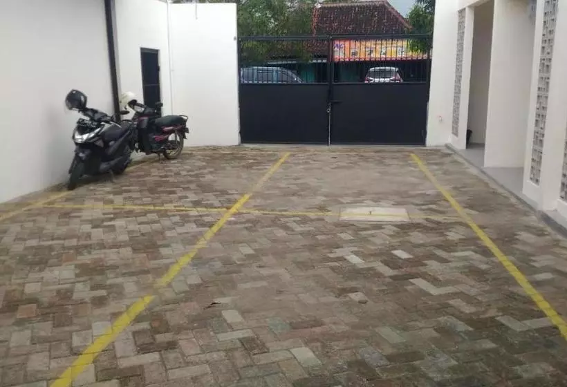 Hotel My Room Cepu Blora Redpartner