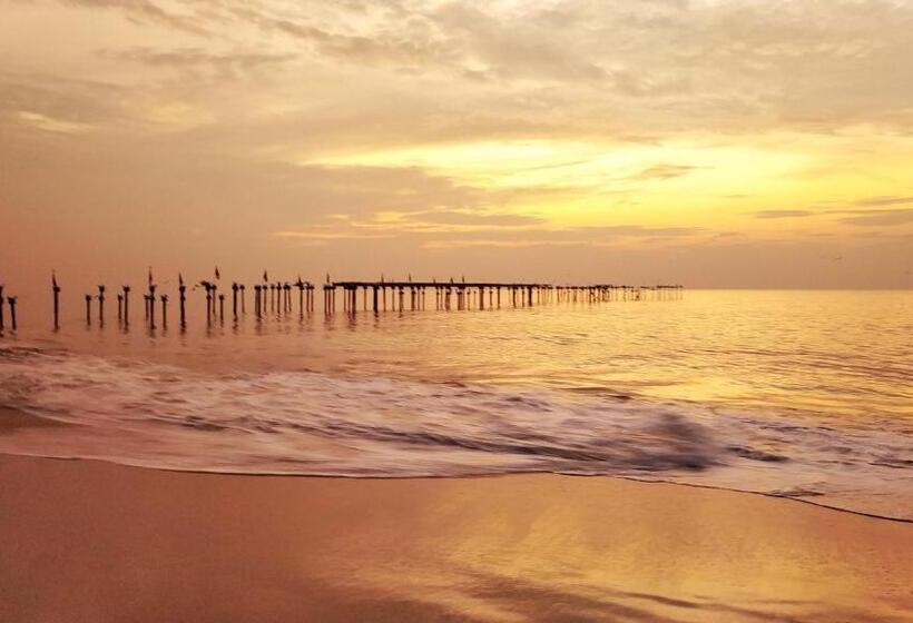 فندق Oceana Hills Residency