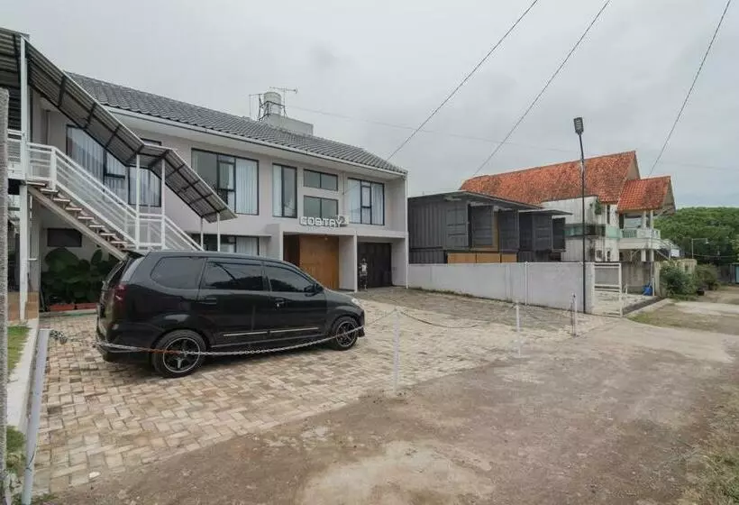 Hotelli Reddoorz Near Lembang Park & Zoo