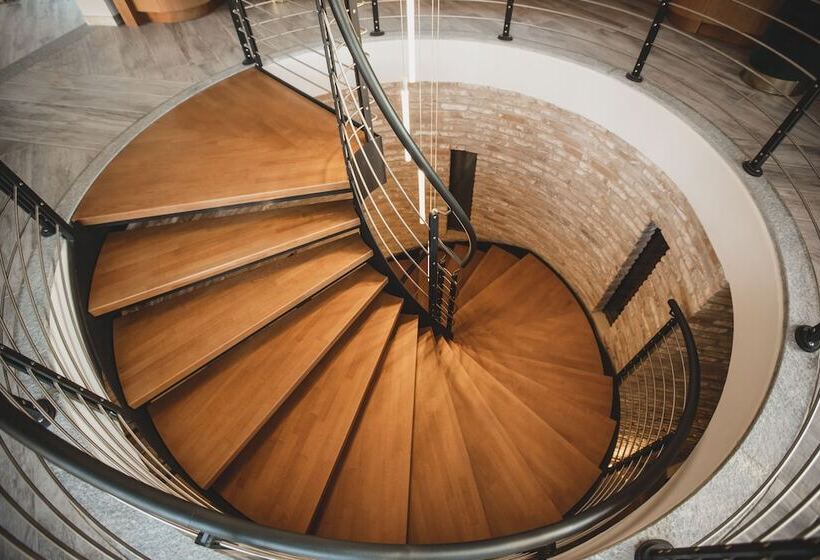 فندق Relais Almaranto