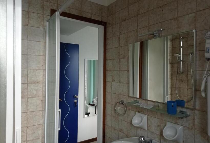 הוסטל Locanda Dei Pescatori