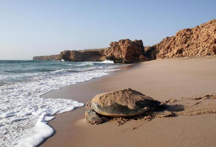 هتل Ras Al Jinz Turtle Reserve