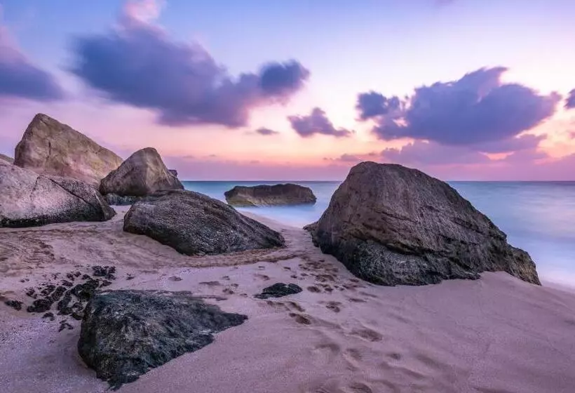 هتل Ras Al Jinz Turtle Reserve