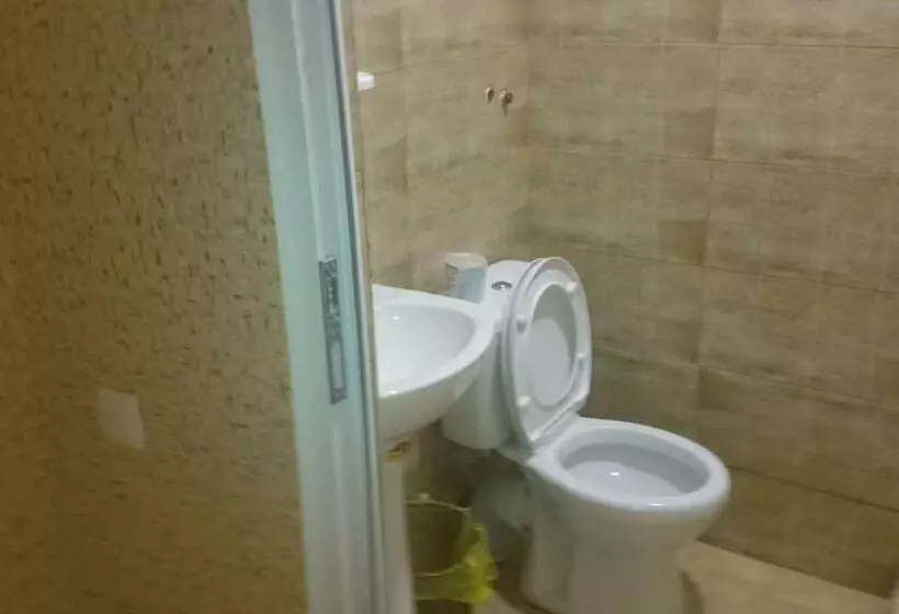 پانسیون Guest House Econom