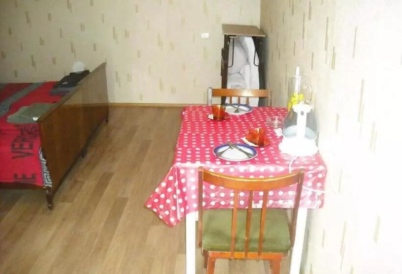 پانسیون Guest House Econom