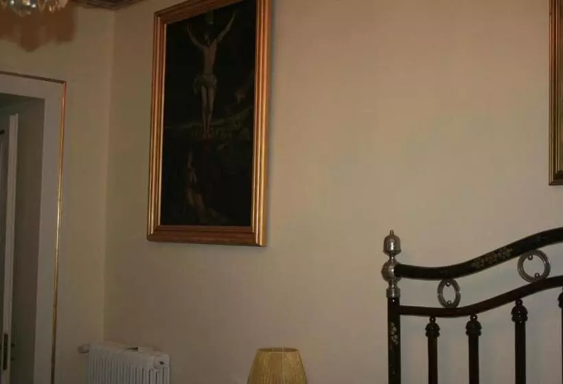 ペンション Palazzo Franza Musarò