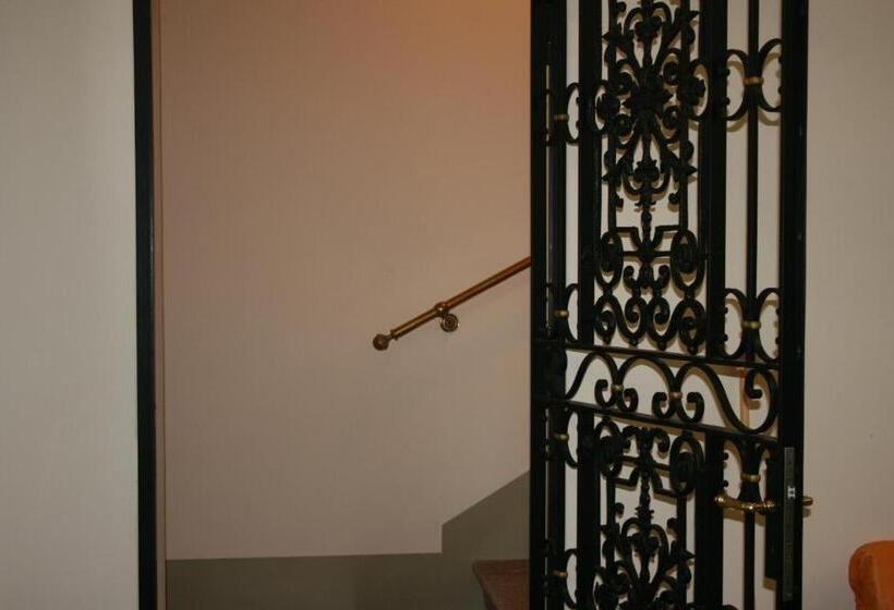 Pensjonat Palazzo Franza Musarò