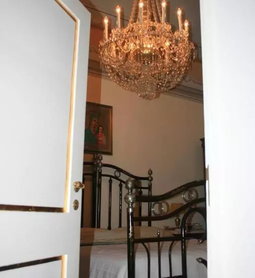 ペンション Palazzo Franza Musarò