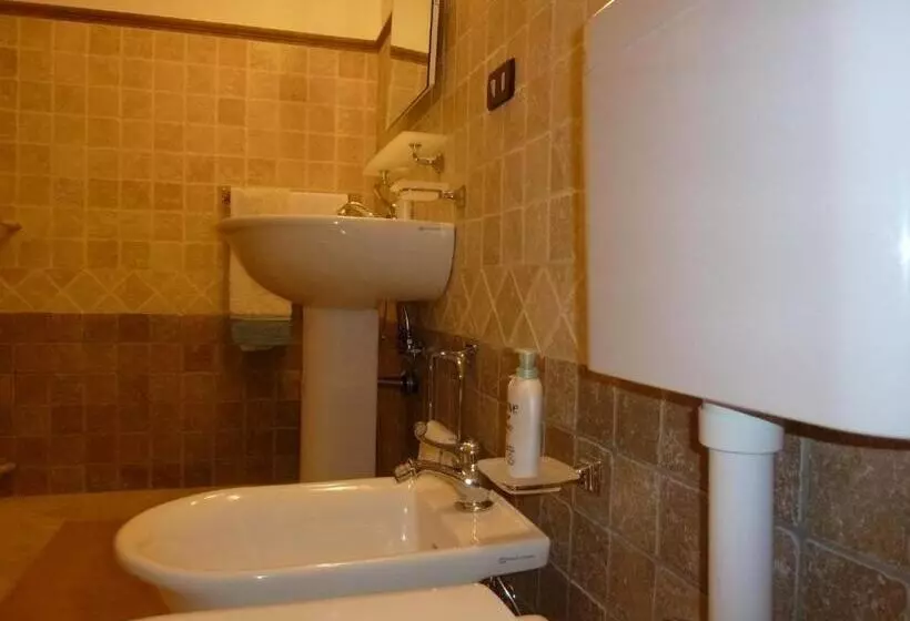 ペンション Palazzo Franza Musarò