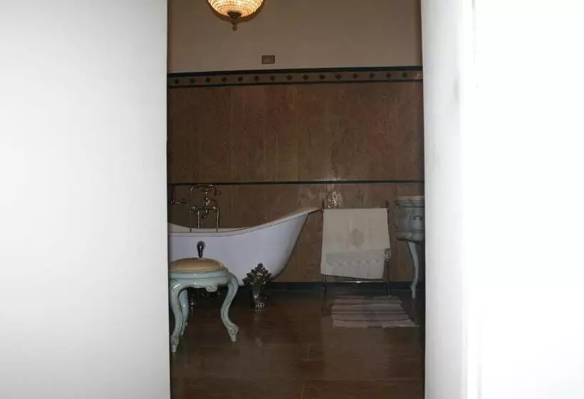 ペンション Palazzo Franza Musarò