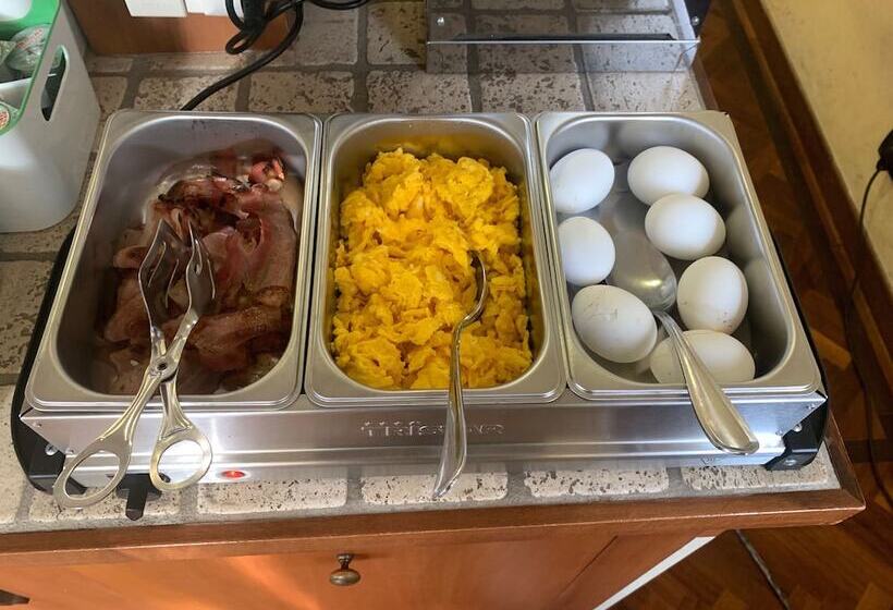 בית מלון כפרי Angiolino