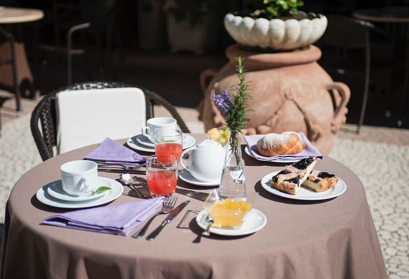 בית מלון כפרי Angiolino