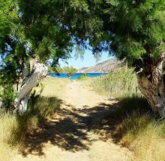 בית מלון כפרי Boulis