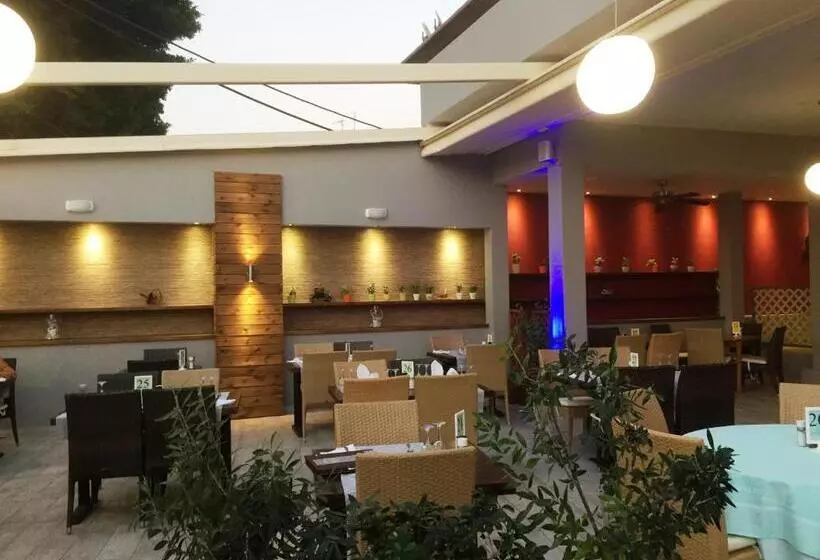 Hotel Caravel Apartment