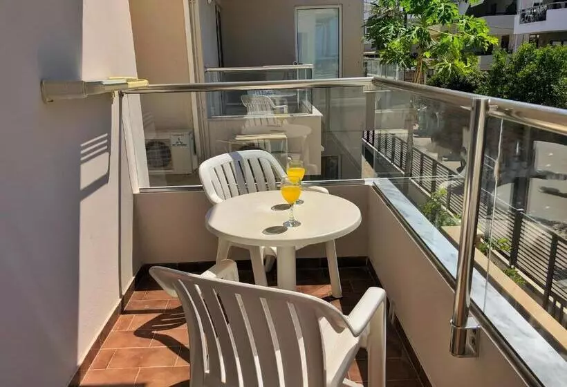 Hotel Caravel Apartment