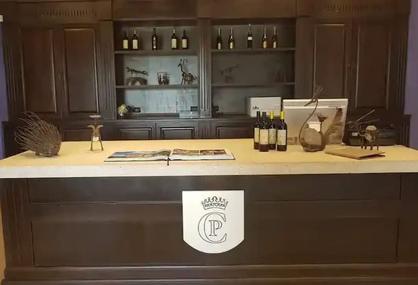 Отель Castel Porrona Relais & Spa