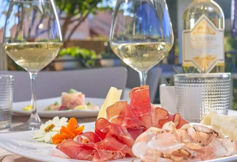 Отель Dolce Vita Boutique