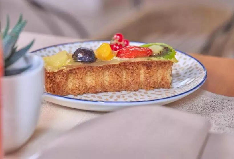 Отель Dolce Vita Boutique