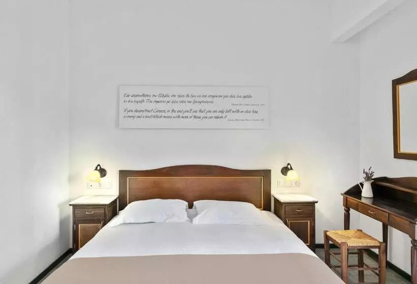 هتل Erofili Beach