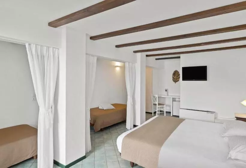 هتل Erofili Beach