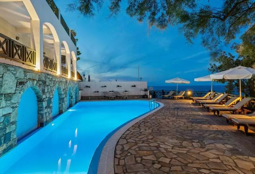 هتل Erofili Beach