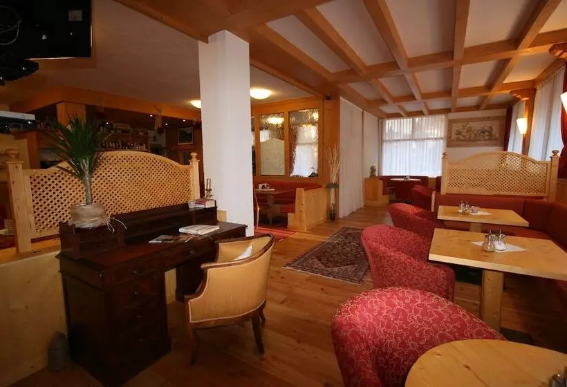 Отель Garni Lago Nembia