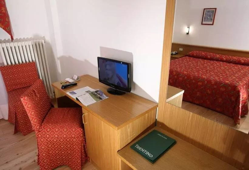 Отель Garni Lago Nembia