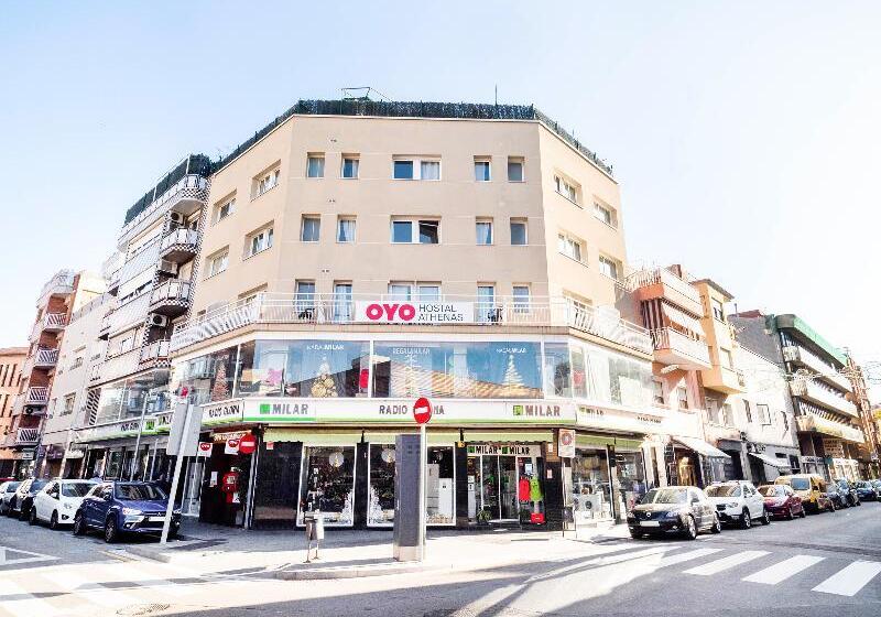 Отель Hostal Athenas