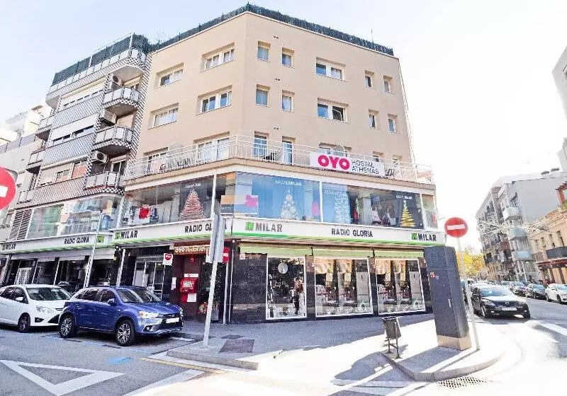 ホテル Hostal Athenas