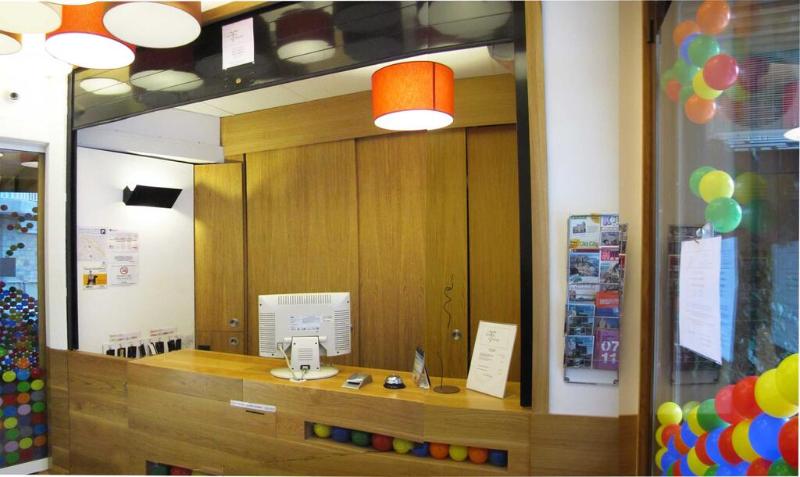 Отель Hostal Athenas