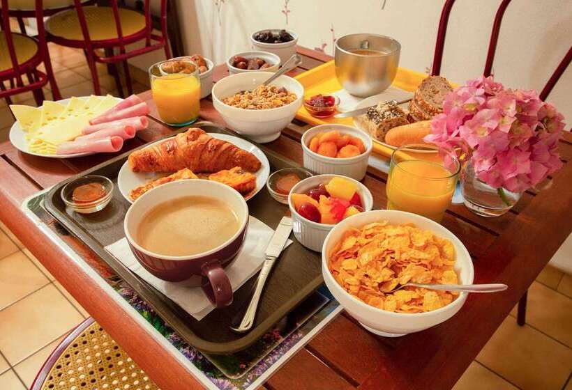 فندق Hôtel Le Goëlo