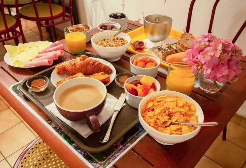 בית מלון כפרי Hôtel Le Goëlo