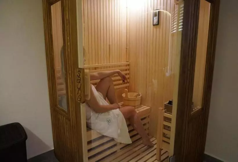 Отель La Pergola