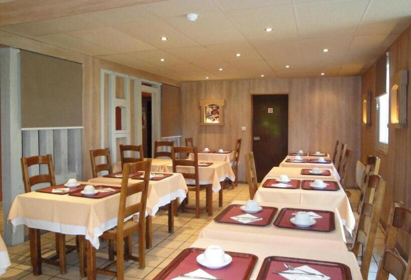 בית מלון כפרי Le Drakkar